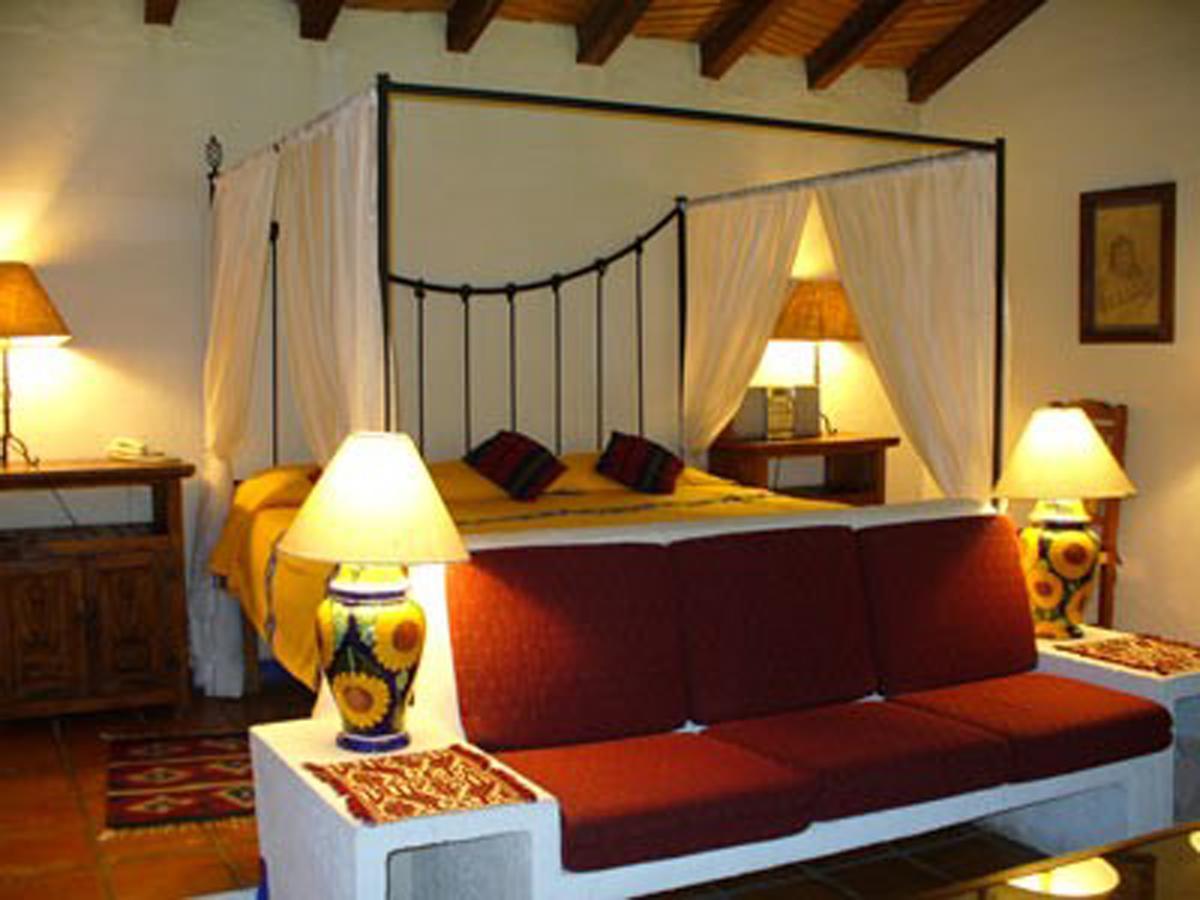 Hotel Hacienda Mariposas Pátzcuaro Esterno foto